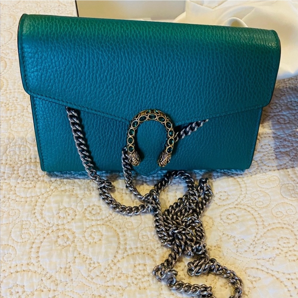 Gucci Green Dionysus Mini  authentic PreLoved with box and dusk bag.
